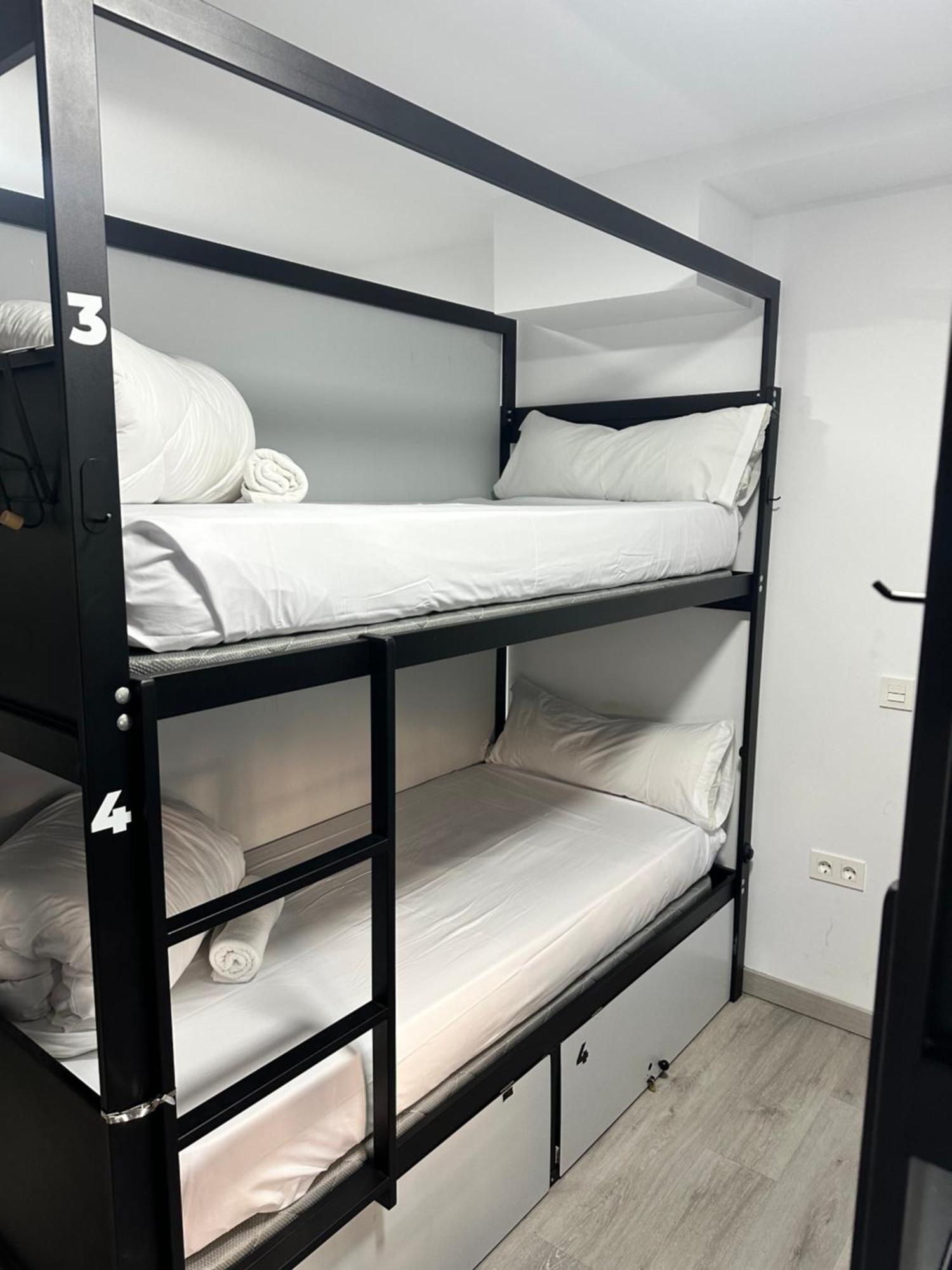 Be Happy Hostel Нерха Екстер'єр фото