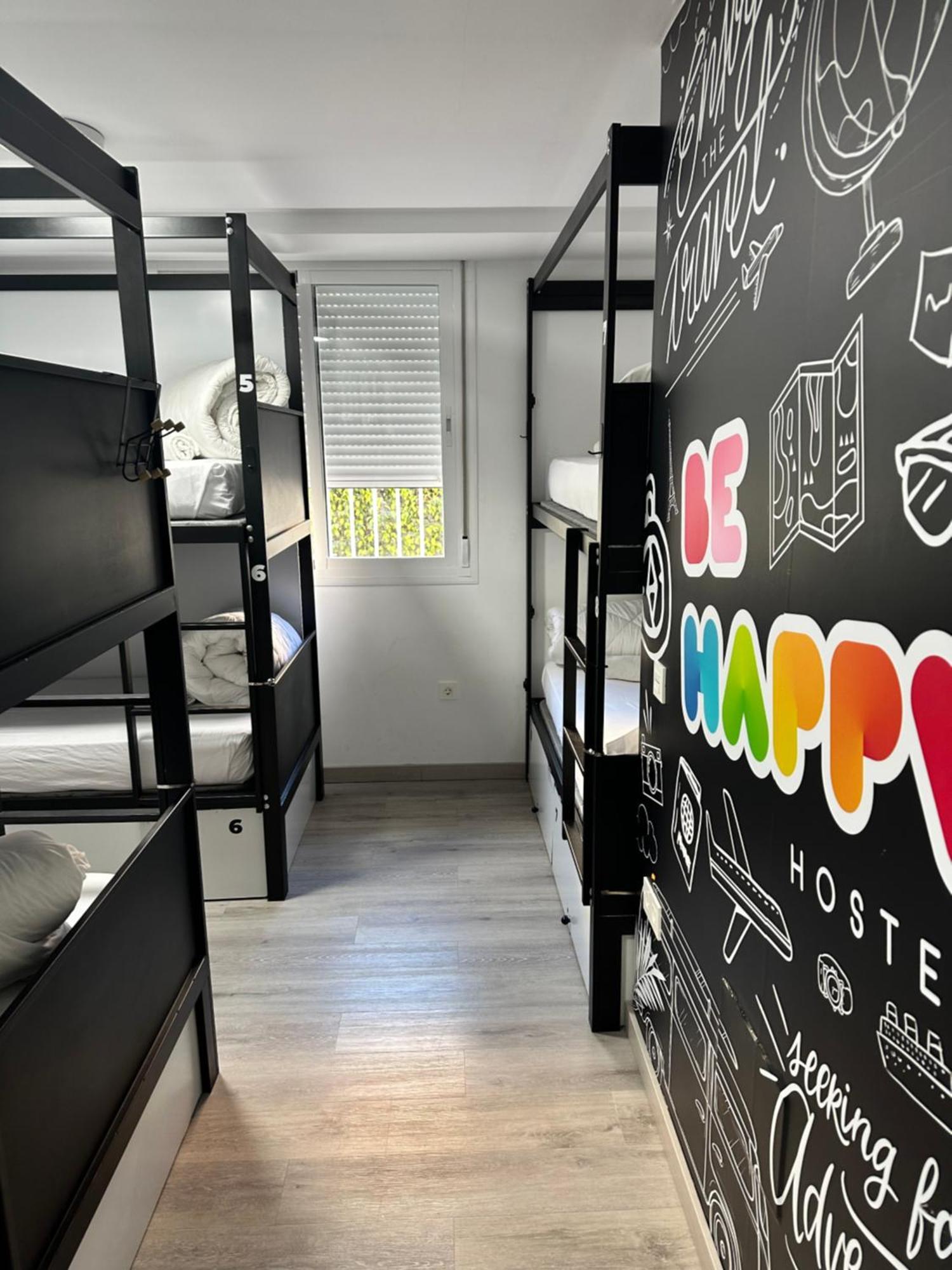 Be Happy Hostel Нерха Екстер'єр фото
